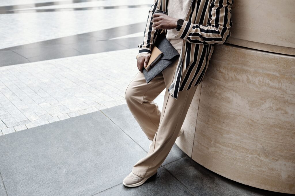 10 essential clothes every man should own